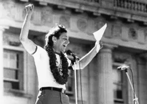 Iconos de la comunidad LGBTQ+: Harvey Milk, una personalidad importante en los movimientos sociales de los 60 y 70