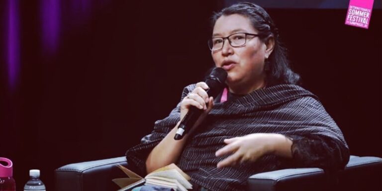 Yásnaya Elena A. Gil habla sobre la pugna por definir si Xóchitl Gálvez es o no indígena