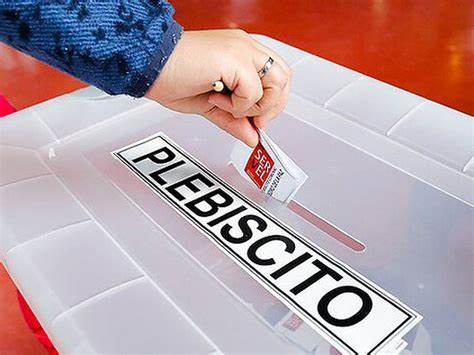 Aborto, paridad: los puntos polémicos de la propuesta chilena