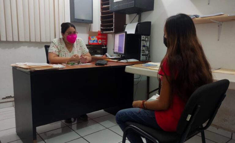 Más del 50% de mujeres que acuden a refugios reportan violencia