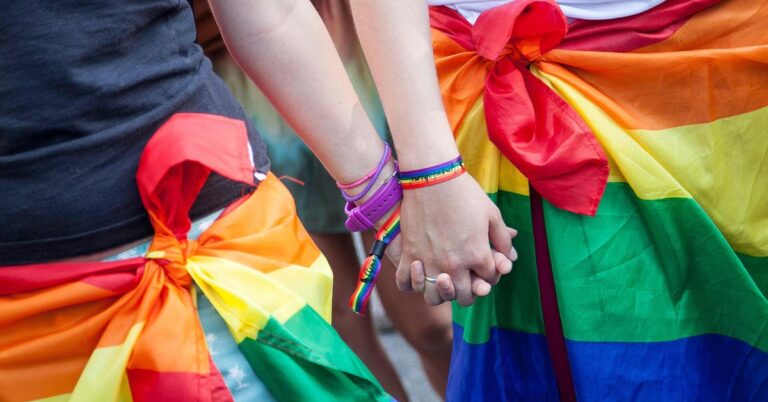 Irak penaliza relaciones homosexuales con hasta 15 años de cárcel