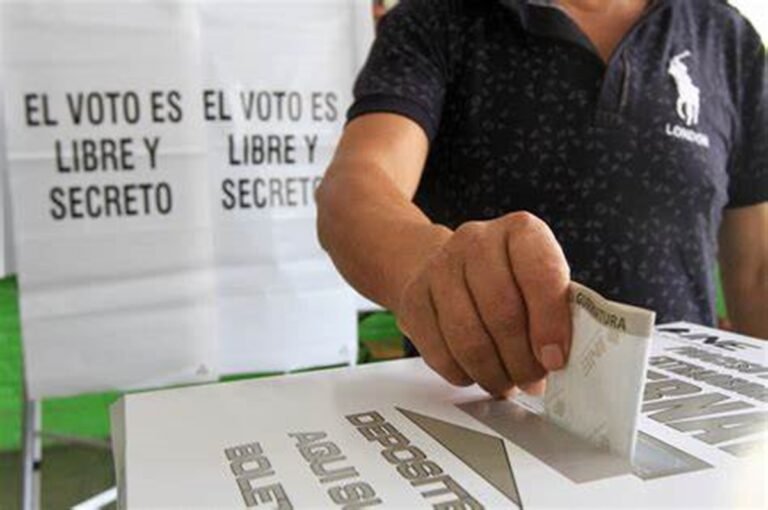 Encuesta revela cómo votarán hombres y mujeres en México