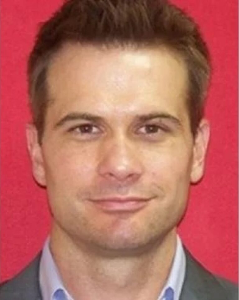 Condenan a exagente de la CIA por drogar y abusar sexualmente de 28 mujeres