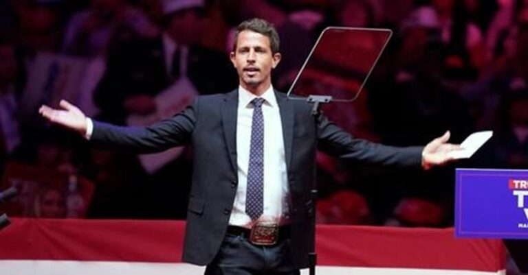 Comediante Tony Hinchcliffe hace chistes racistas sobre los latinos y Puerto Rico