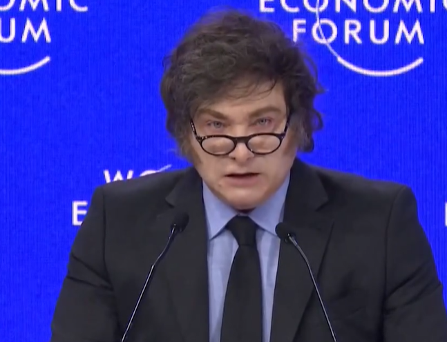 Milei asegura que Sánchez busca "callar" a quienes piensan distinto