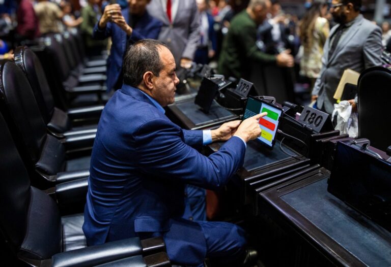 Media hermana de Cuauhtémoc Blanco rompe el silencio