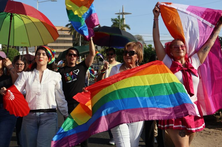 Celebran en Sinaloa marcha LGBT en tiempos de Narcopandemia 