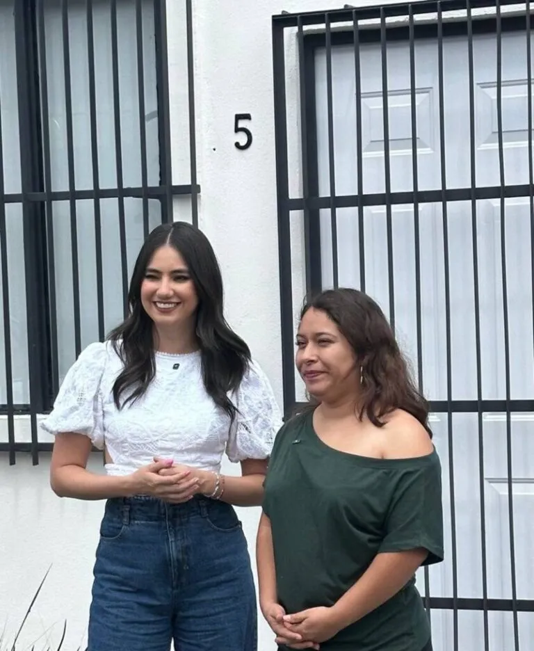 María Laura Medina de Salinas remodela vivienda y apoya a madres