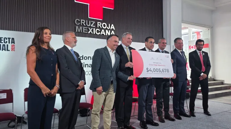 Banco Azteca fortalece el modelo de recaudación permanente de la Cruz Roja