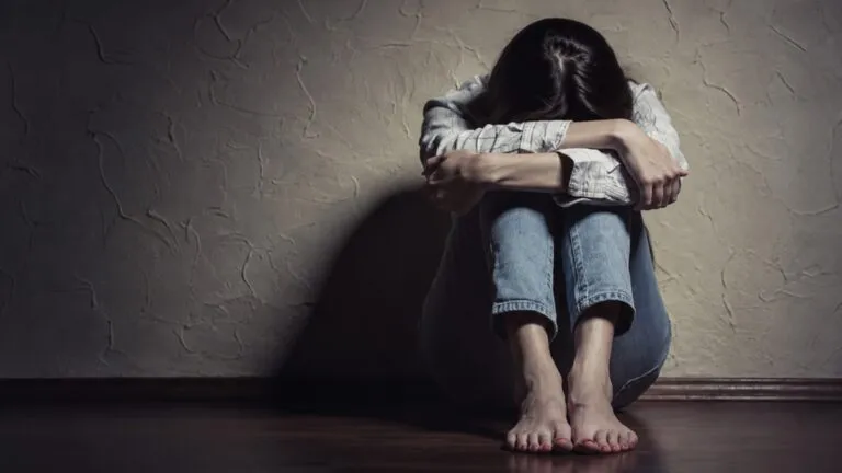 Violencia contra las mujeres en México tras vacaciones y fechas festivas con enfoque en prevención y apoyo comunitario.