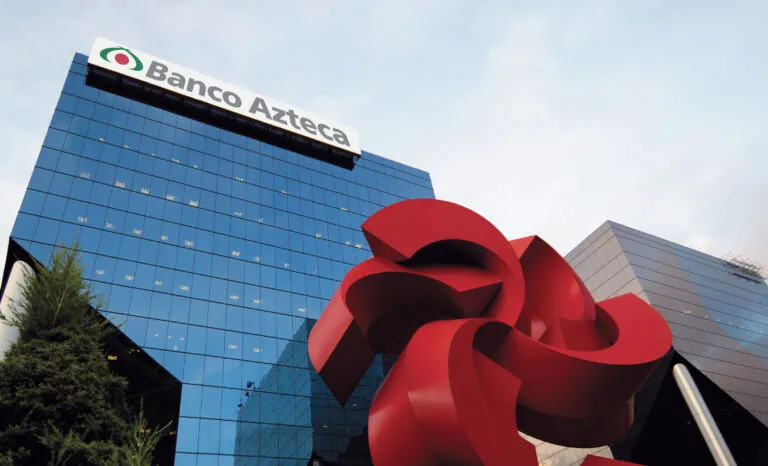 Banco Azteca y Elektra anulan comisiones en remesas a Colombia