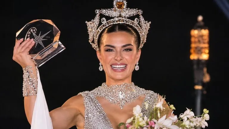 María Vargas gana Miss Universe México 2026 y destaca por su liderazgo, emprendimiento, escritura y voz propia.